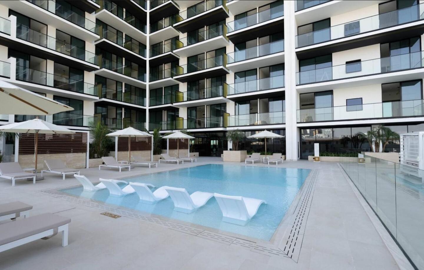 Elegant 1-bedroom In Jvc Apartment Dubai