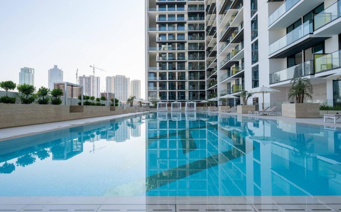 Apartment Elegant 1-bedroom In Jvc Dubai