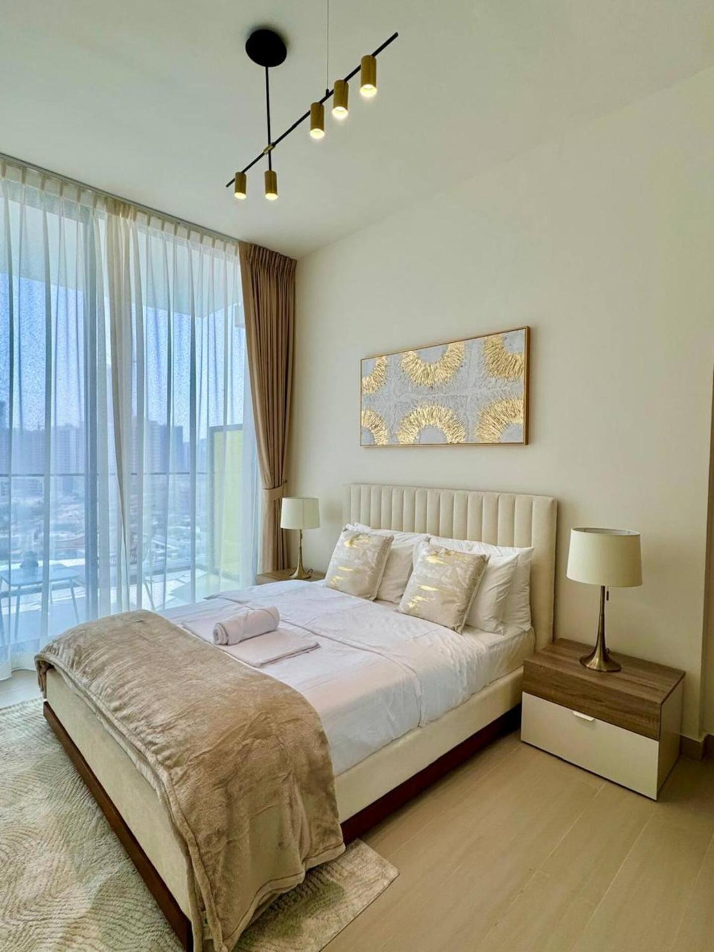 Elegant 1-bedroom In Jvc Apartment